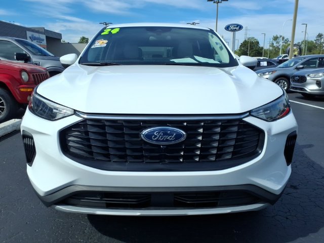 Certified 2024 Ford Escape Active w/ Tech Pack #2 AWD/4WD image 2