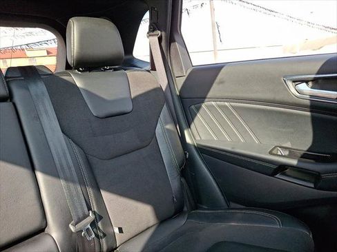 Used 2019 Ford Edge ST w/ Equipment Group 401A image 6