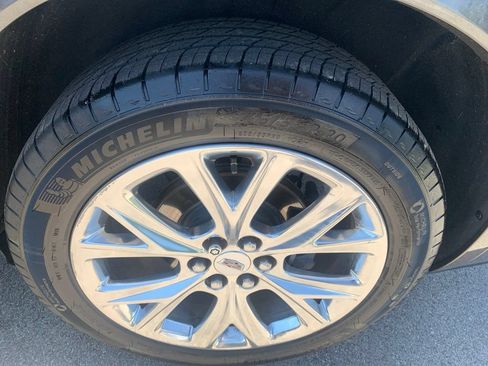 Used 2020 Cadillac XT6 Premium Luxury w/ Platinum Package AWD/4WD image 42