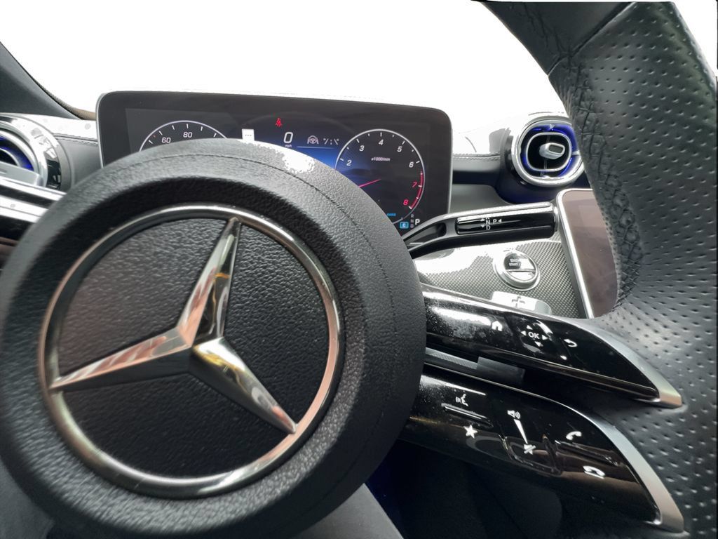Used 2023 Mercedes-Benz C 300 Sedan image 41