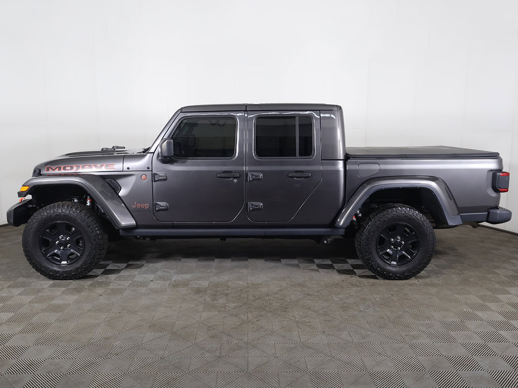 Used 2023 Jeep Gladiator Mojave w/ LED Lighting Group AWD/4WD image 15
