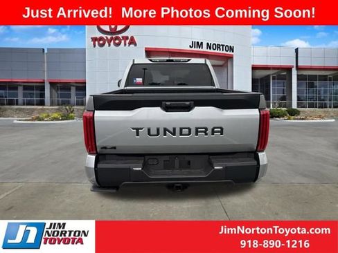 Used 2026 Toyota Tundra SR5 AWD/4WD image 7
