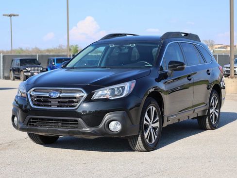 Used 2019 Subaru Outback 2.5i Limited image 6