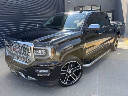 Used 2016 GMC Sierra 1500 Denali w/ Enhanced Driver Alert Package AWD/4WD image 2