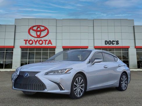 Used 2019 Lexus ES 300h w/ Premium Package image 1