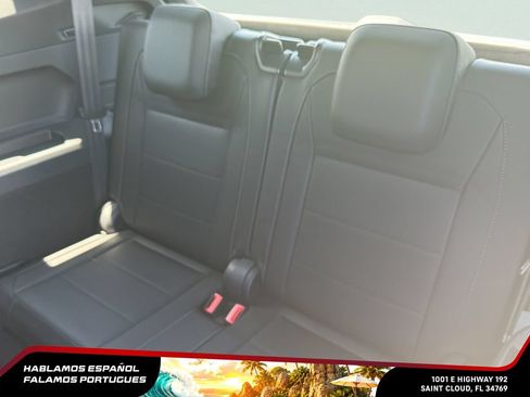 Used 2020 Volkswagen Tiguan SE R-Line FWD image 28