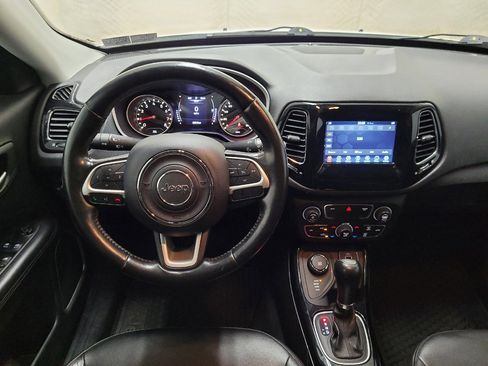 Used 2019 Jeep Compass Latitude AWD/4WD image 22