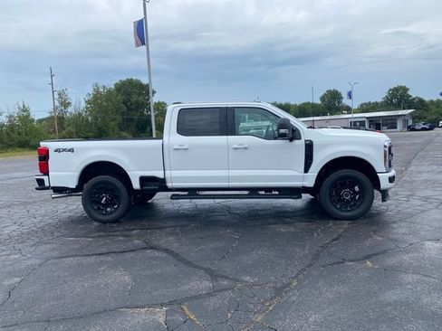 New 2026 Ford F250 XLT w/ XLT Premium Package AWD/4WD image 8