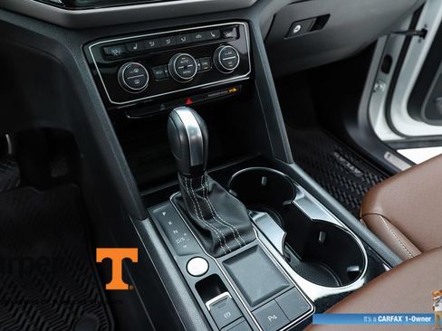 Used 2023 Volkswagen Atlas SE w/ Panoramic Sunroof Package FWD image 63