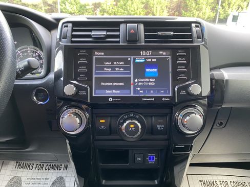 Used 2020 Toyota 4Runner TRD Off-Road Premium w/ Moonroof Package AWD/4WD image 24