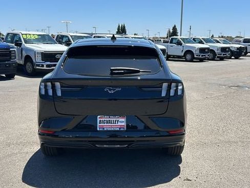Used 2024 Ford Mustang Mach-E Premium image 4