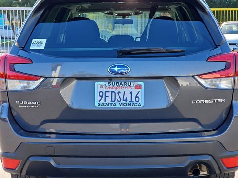 Certified 2023 Subaru Forester Premium image 16