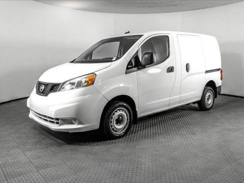 Used 2021 Nissan NV200 S FWD image 2