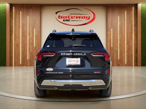 Used 2026 GMC Terrain Denali w/ LPO, Floor Liner Package AWD/4WD image 6
