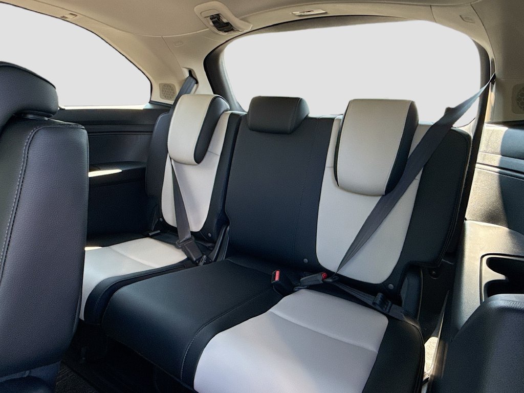 New 2026 Honda Odyssey Elite image 32