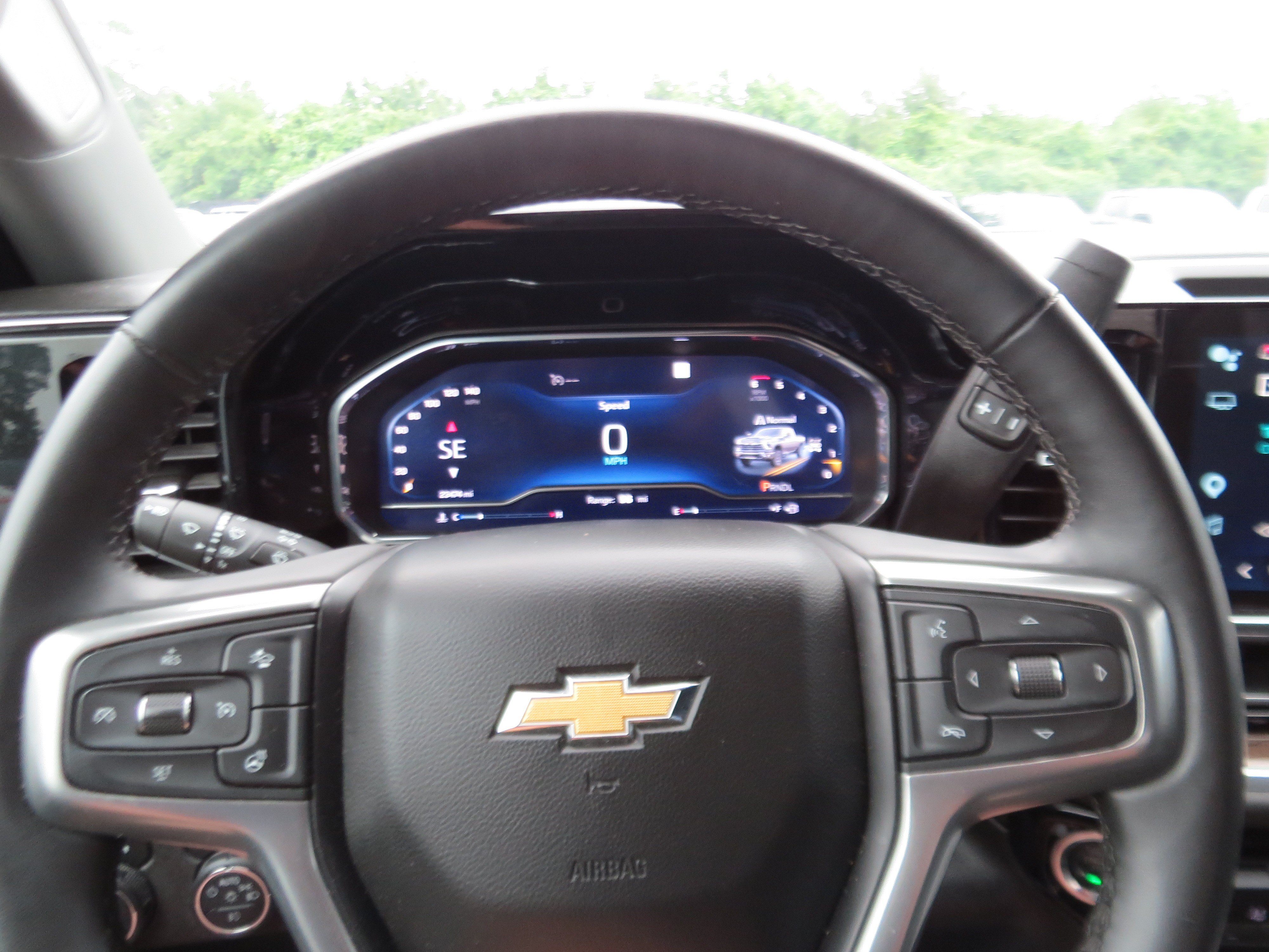 Used 2025 Chevrolet Silverado 2500 LT w/ Convenience Package AWD/4WD image 22