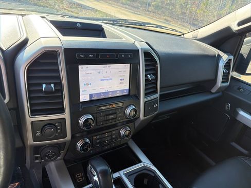 Used 2020 Ford F150 Lariat w/ Equipment Group 502A Luxury image 30