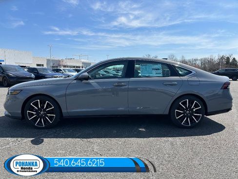 New 2026 Honda Accord Hybrid Touring image 3