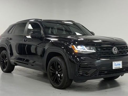 Used 2023 Volkswagen Atlas Cross Sport SEL R-Line image 6
