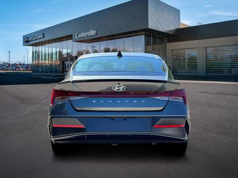 New 2026 Hyundai Elantra SEL Sport Premium FWD image 6