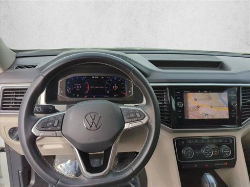 Used 2021 Volkswagen Atlas SEL Premium AWD/4WD image 14