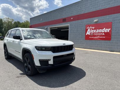 Used 2024 Jeep Grand Cherokee L Limited w/ Black Appearance Package