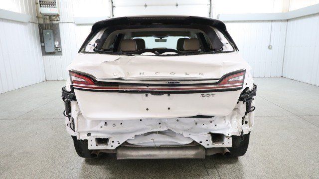 Used 2020 Lincoln Nautilus FWD image 8