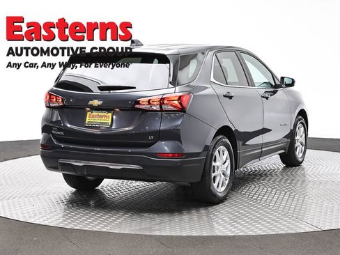 Used 2023 Chevrolet Equinox LT FWD image 5