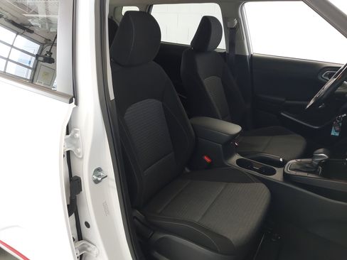 Used 2020 Kia Soul GT-Line image 28