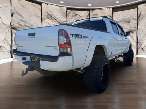 Used 2014 Toyota Tacoma PreRunner w/ TRD Sport Package RWD image 6