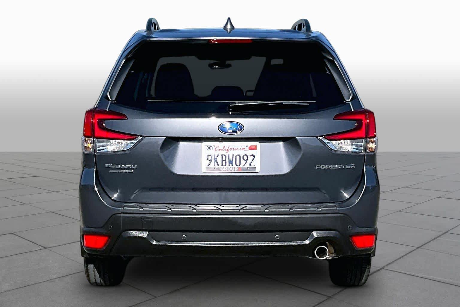 Used 2023 Subaru Forester Limited w/ Popular Package #2 AWD/4WD image 4