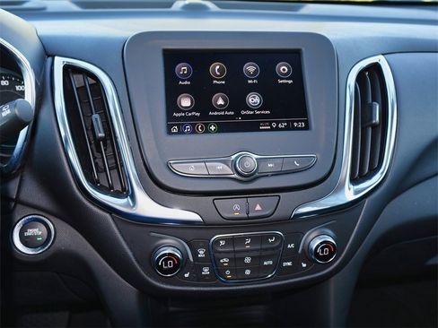 Used 2022 Chevrolet Equinox LT image 20