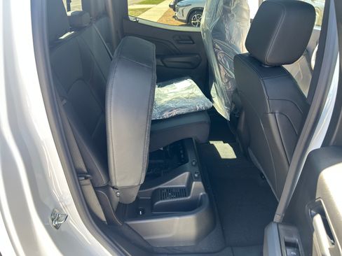 New 2026 Chevrolet Colorado Trail Boss AWD/4WD image 31