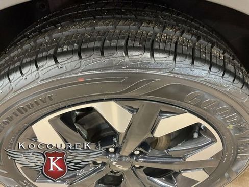 Used 2024 Kia Sportage X-Line AWD/4WD image 7