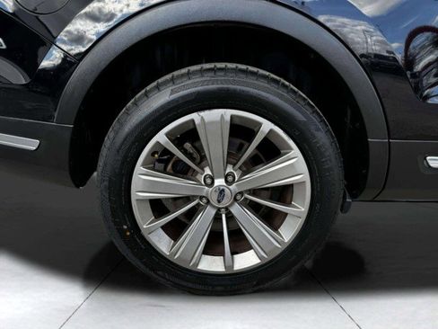 Used 2018 Ford Explorer Limited image 58