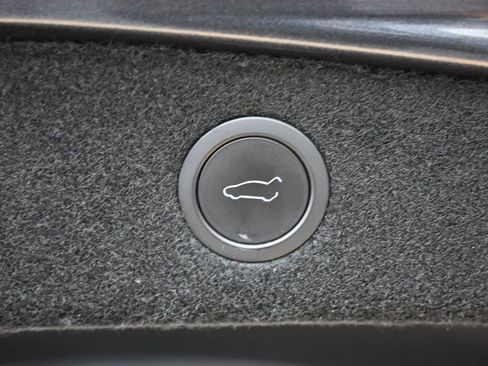 Used 2025 Tesla Model 3 Long Range image 15