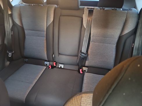 Used 2023 Nissan Rogue SV image 15