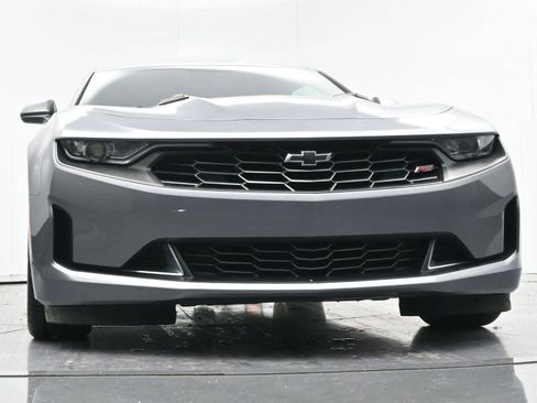 Used 2019 Chevrolet Camaro LT w/ RS Package image 40