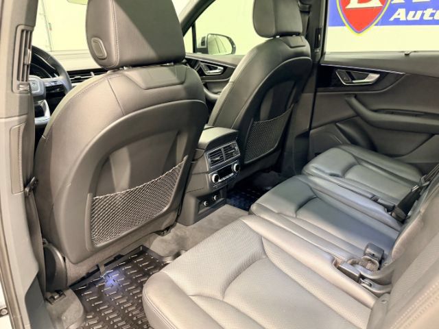 Used 2019 Audi Q7 3.0T Prestige AWD/4WD image 22