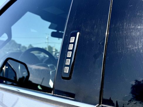 Used 2020 Ford F350 Platinum AWD/4WD image 11