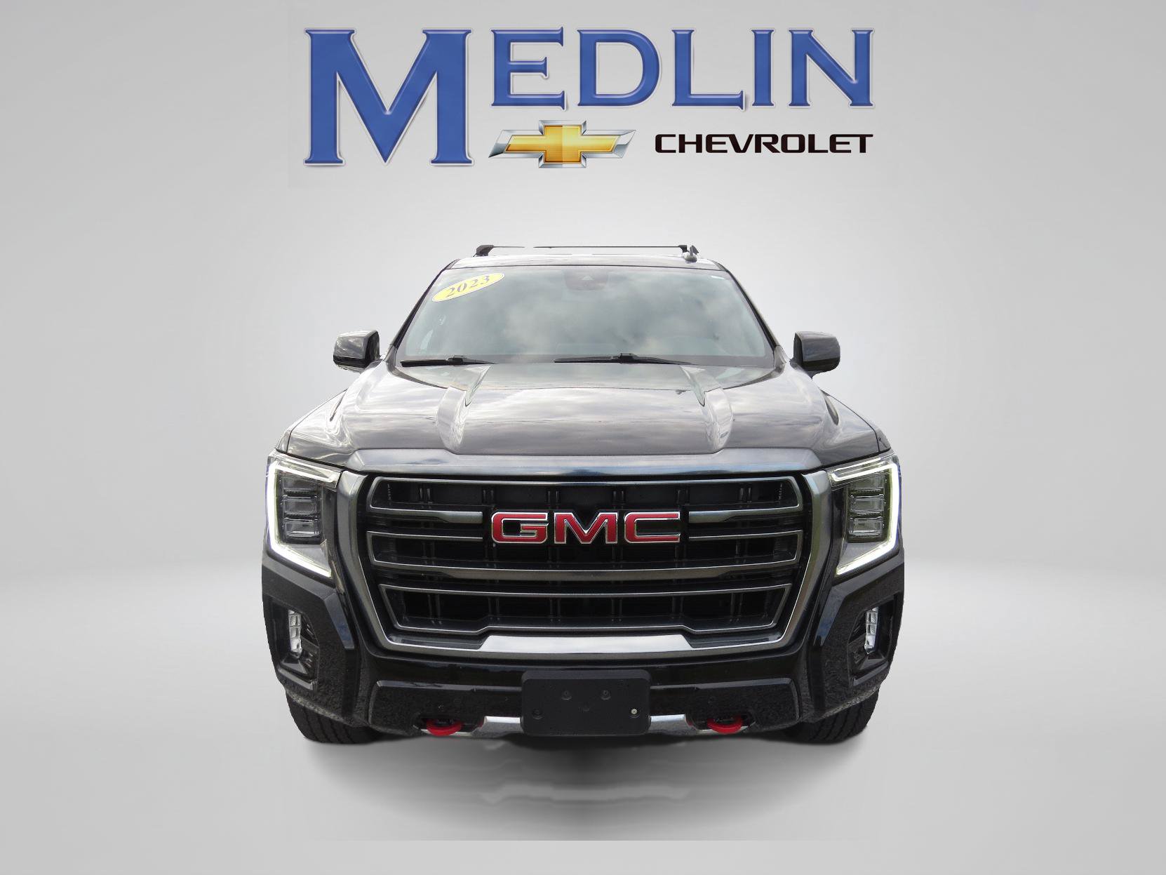Used 2023 GMC Yukon AT4 AWD/4WD image 9