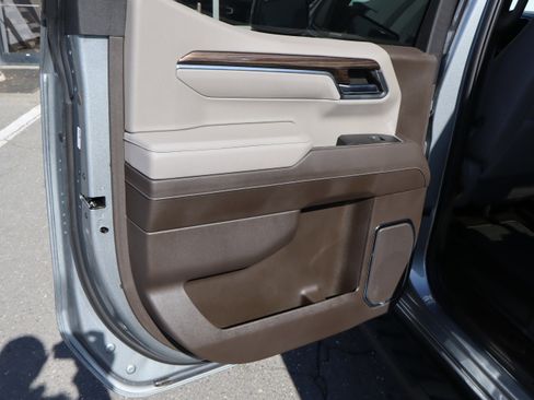 Used 2024 Chevrolet Silverado 1500 RST image 32