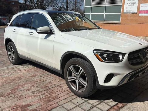 Used 2020 Mercedes-Benz GLC 300 4MATIC image 1