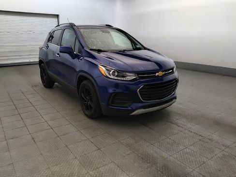 Used 2017 Chevrolet Trax LT w/ Driver Confidence Package FWD image 13