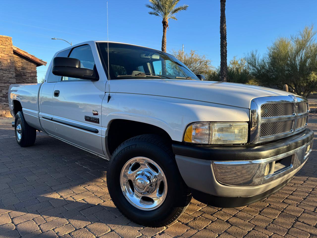 Used 2002 Dodge Ram 2500 Truck 2WD Quad Cab image 1