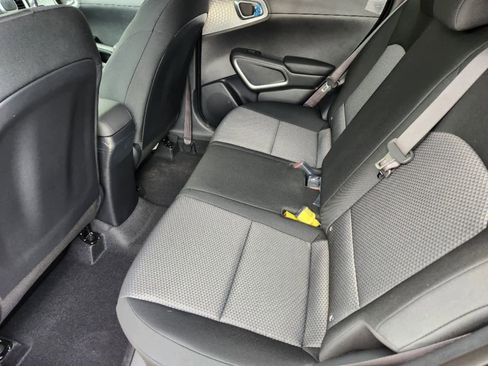 New 2025 Kia Soul LX w/ LX Technology Package image 21