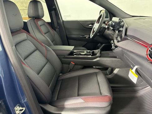New 2026 Chevrolet Equinox RS w/ Convenience Package III FWD image 33