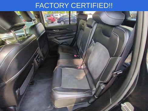 Certified 2025 Jeep Grand Cherokee Altitude RWD image 31