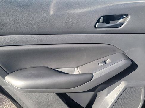 Used 2025 Nissan Altima 2.5 S image 13