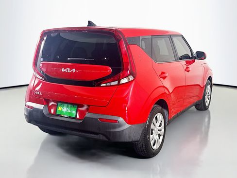 Used 2022 Kia Soul LX FWD image 10